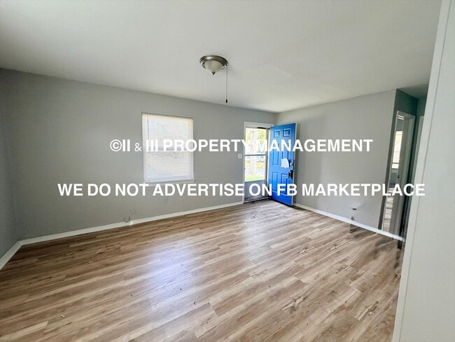 Building Photo - 4901 Woodend Ave