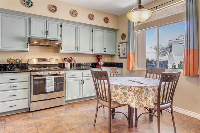 Building Photo - 29504 Platanus Dr