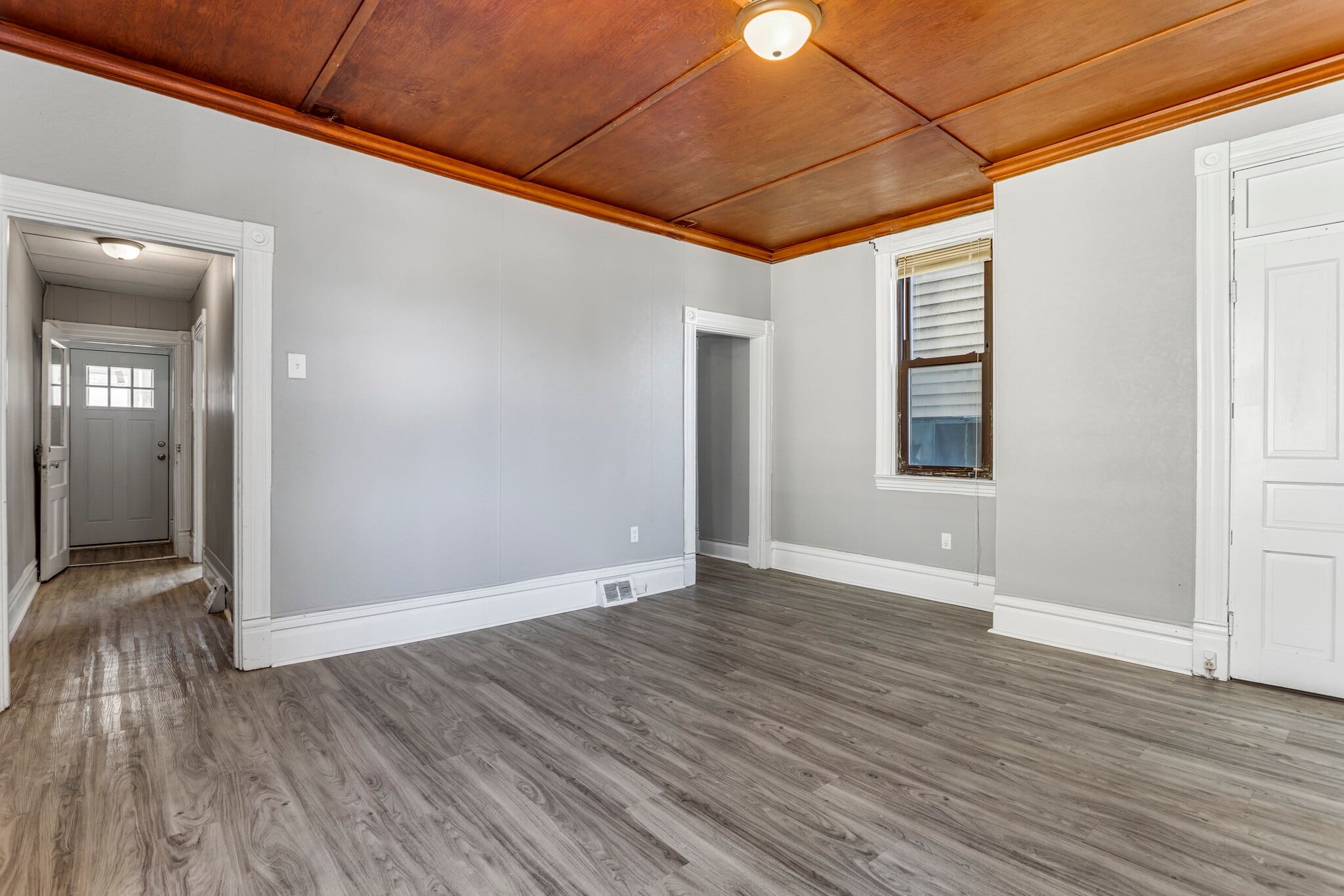 Building Photo - 1622 Westmont Ave