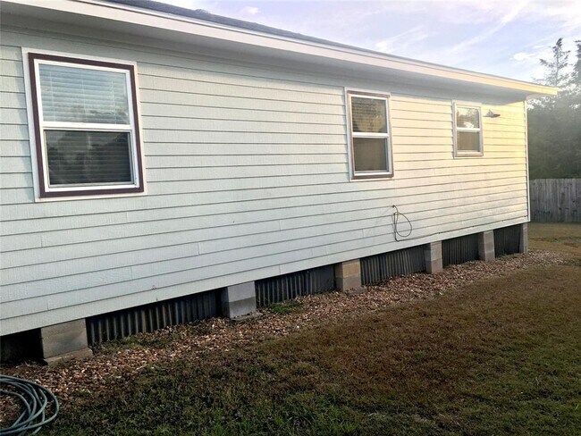 Building Photo - 4720 FM2502