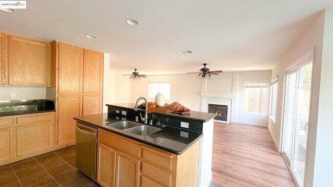 Building Photo - 4537 Pronghorn Way
