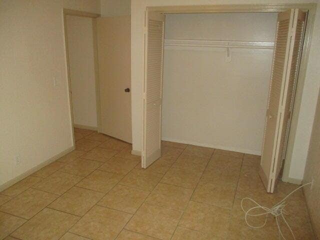 Building Photo - 9077 E Highland Pines Dr