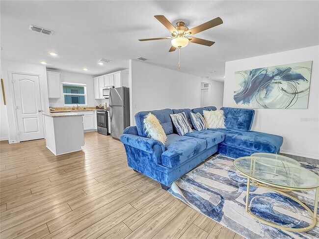 Building Photo - 1406 Punta Gorda Dr