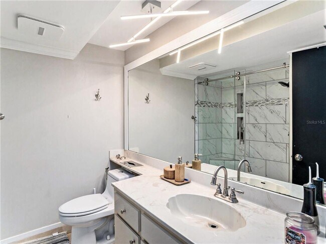 Building Photo - 4141 Bayshore Blvd
