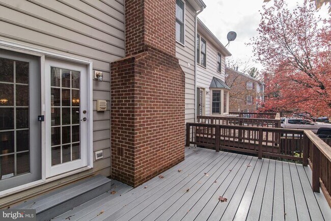 Building Photo - 2106 Patty Ln