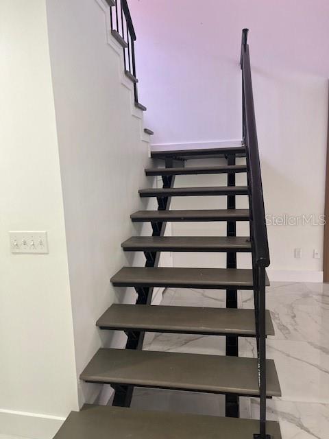 Building Photo - 8217 Breeze Cove Ln