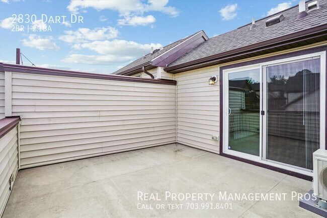 Building Photo - 2830 Dart Dr