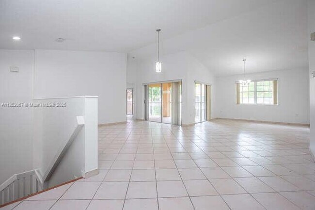 Building Photo - 14705 Balgowan Rd