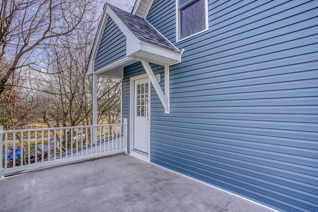 Building Photo - 35617 Airport Rd