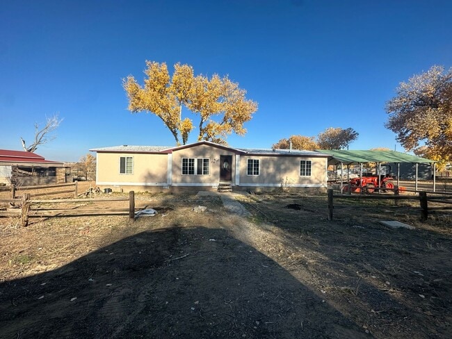 Building Photo - 3 Bedroom 2 Bathroom Double-Wide for Rent in Bloomfield