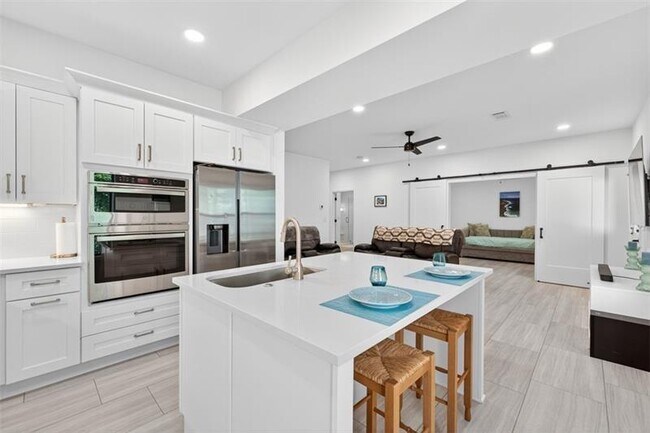 Building Photo - 345 Wiman Park Ln