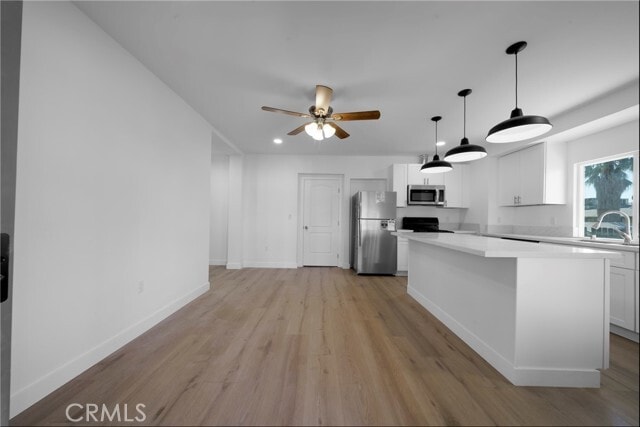 Building Photo - 1438 N Summit Ave