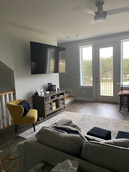 Building Photo - 1327 Nashboro Blvd