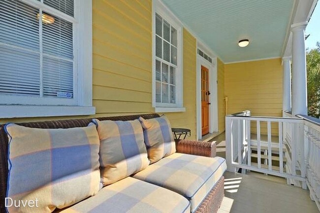 Building Photo - 75 Spring St