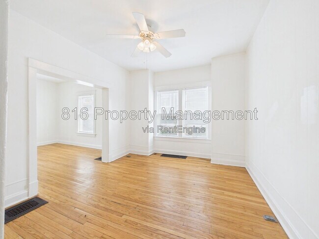 Building Photo - 4008 Charlotte St
