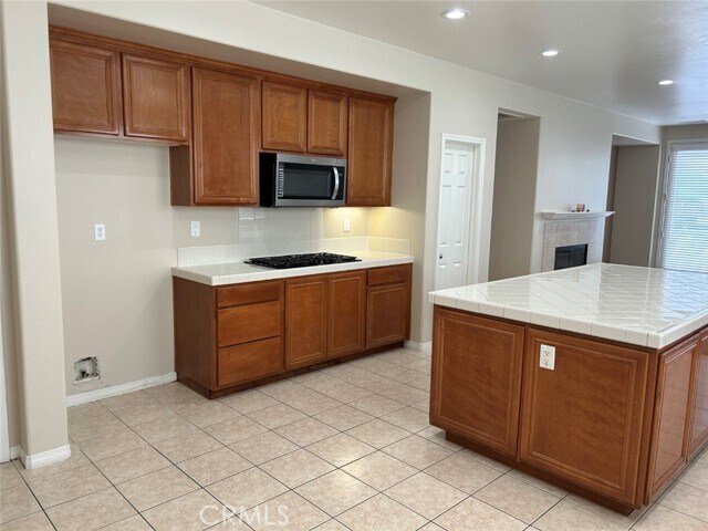 Building Photo - 31620 Pepper Tree St