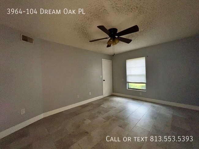 Building Photo - 3964 Dream Oak Pl