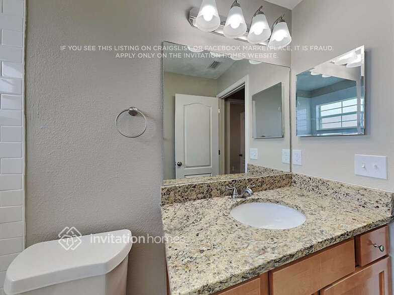 Building Photo - 4628 Hickory Stream Ln