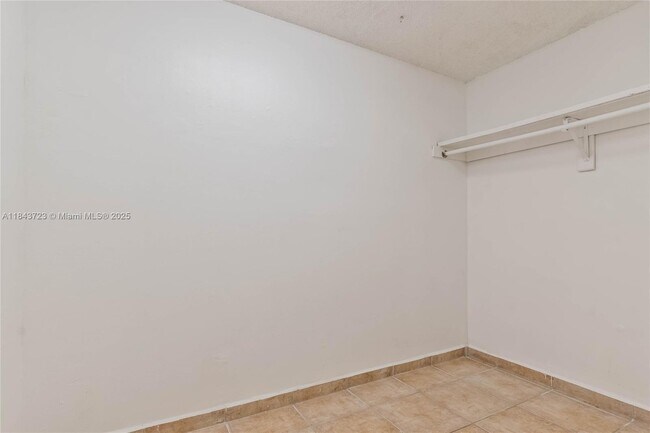 Building Photo - 10985 SW 107th St