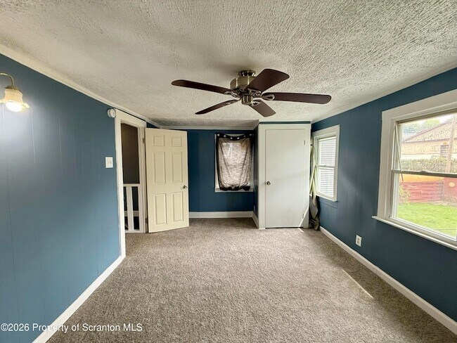 Building Photo - 61 Bowman St