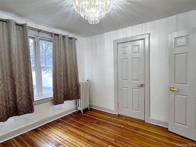 Building Photo - 153 Fifth Ave