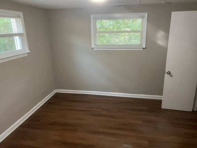 Building Photo - 201 Wotring Street