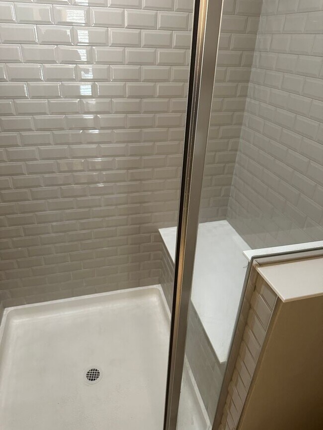 Building Photo - Newer Construction Home Ready NOW