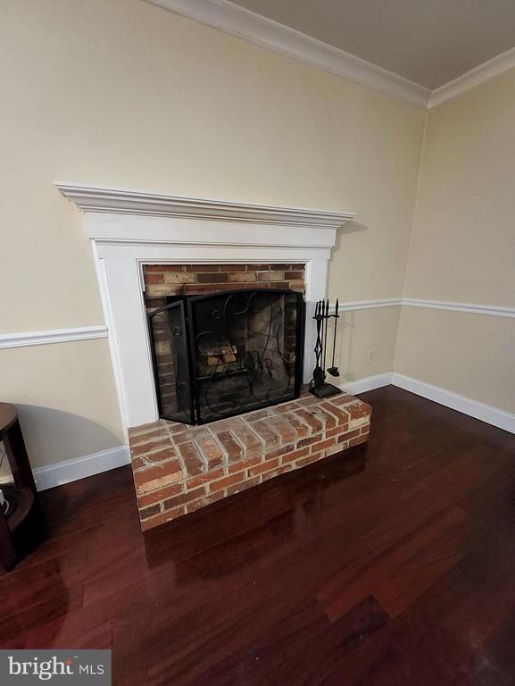 Building Photo - 406 Denning Ct