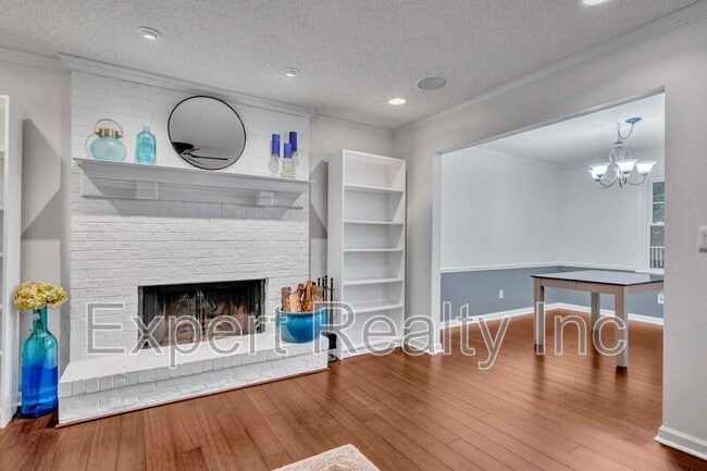 Building Photo - 5501 Heath Row Dr