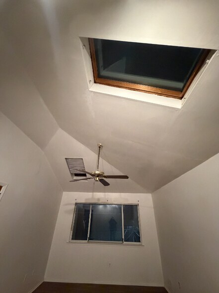 Building Photo - 411 McGuigan Pl