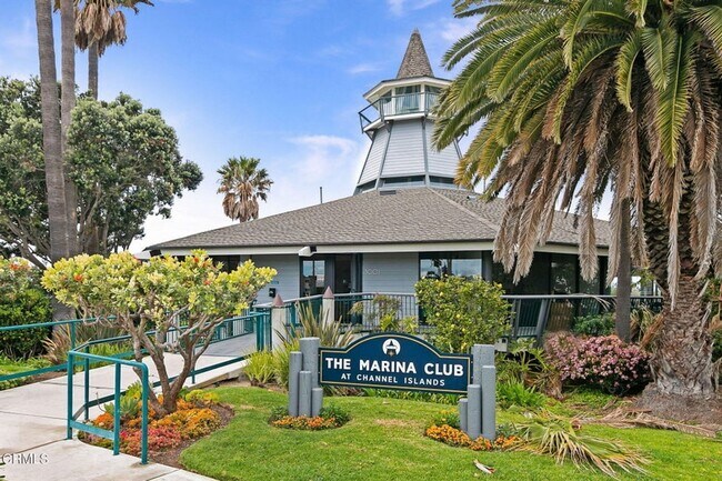 Building Photo - 1+1 Peninsula Condo on the Channel Islands Harbor w/lots of Amenities