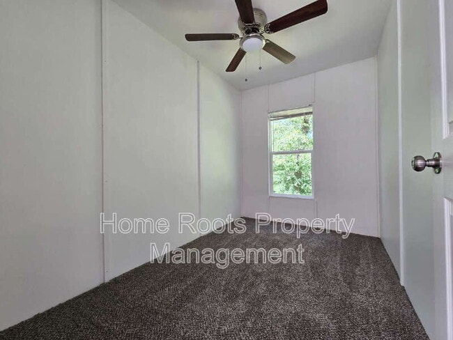 Building Photo - 16856 Mahurin Loop