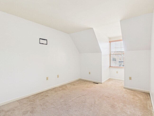 Building Photo - Beautiful 2 Bedroom Home in Linglestown