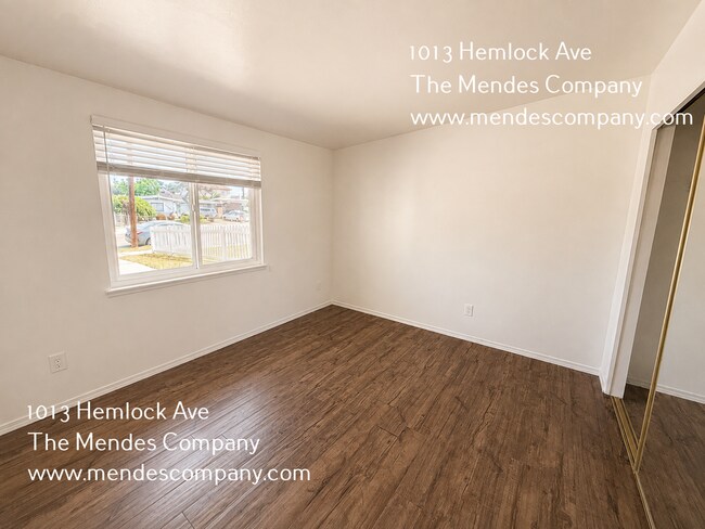 Building Photo - 1013 Hemlock Ave
