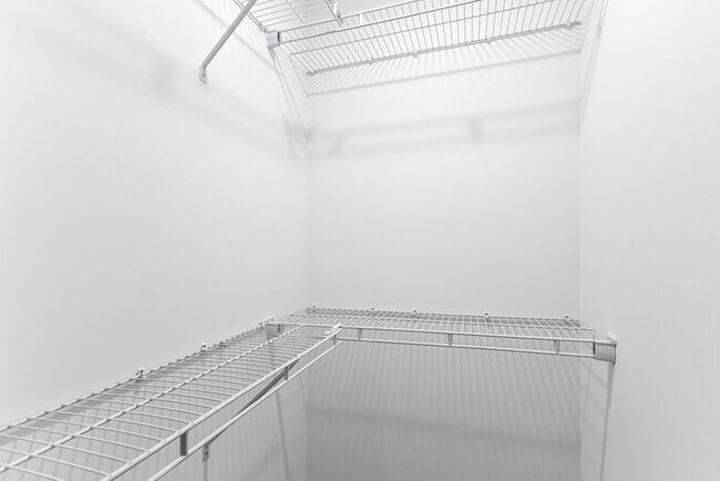 Building Photo - ONE-MONTH FREE RENT Move-Incentitive!!! 3bd Lily Floor plan with Washer and Dryer Included!!