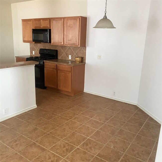 Building Photo - 20022 Juniper Berry Dr