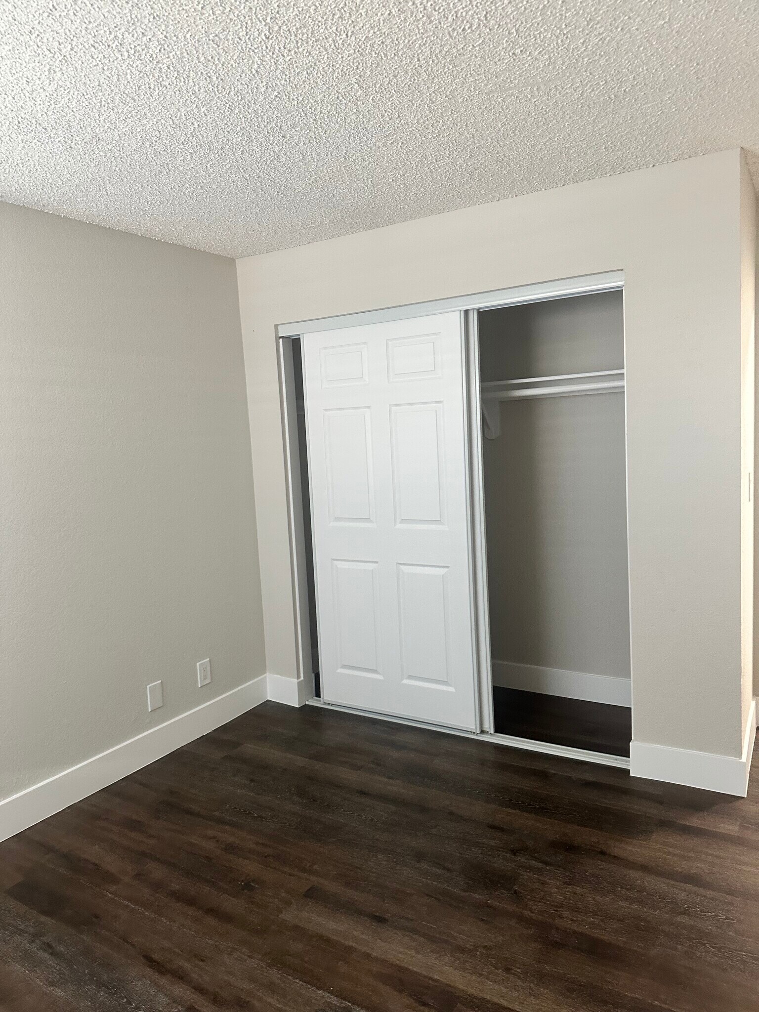 Building Photo - 38457 10th Pl E