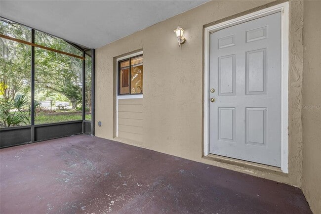 Building Photo - 611 SW 3rd St