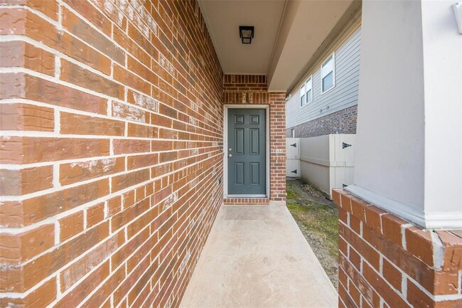 Building Photo - 1613 Summer City Dr
