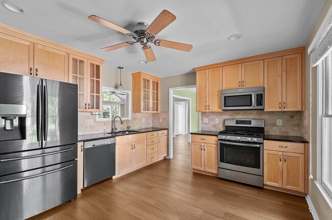 Building Photo - 103 Knollwood Ct