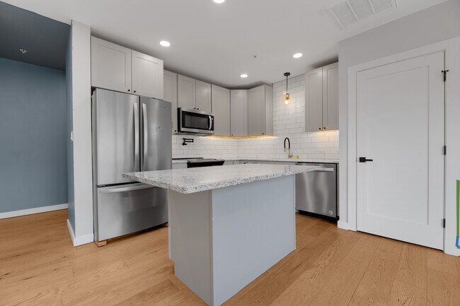 Building Photo - 6914 Willow St NW