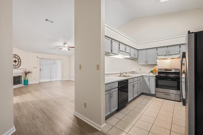 Building Photo - 3588 Wexford Ct