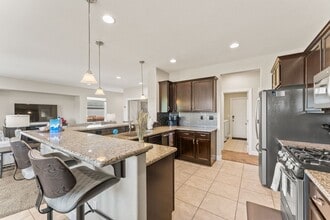 Building Photo - 784 Ahwanee Dr