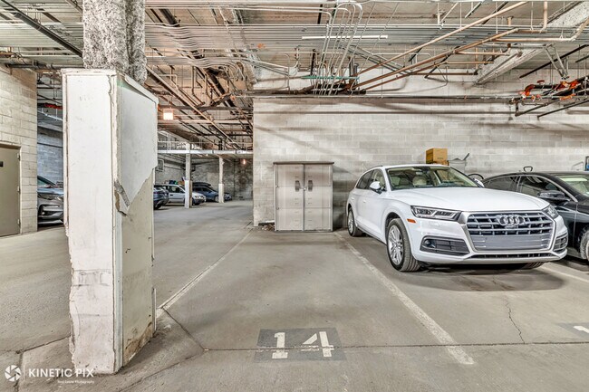 Building Photo - 1 S Leavitt St