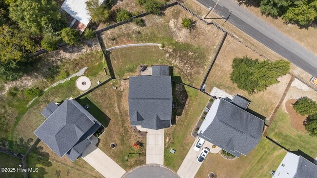 Building Photo - 620 Overland Ct