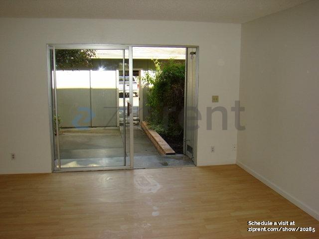 Building Photo - 3326 Methilhaven Ln