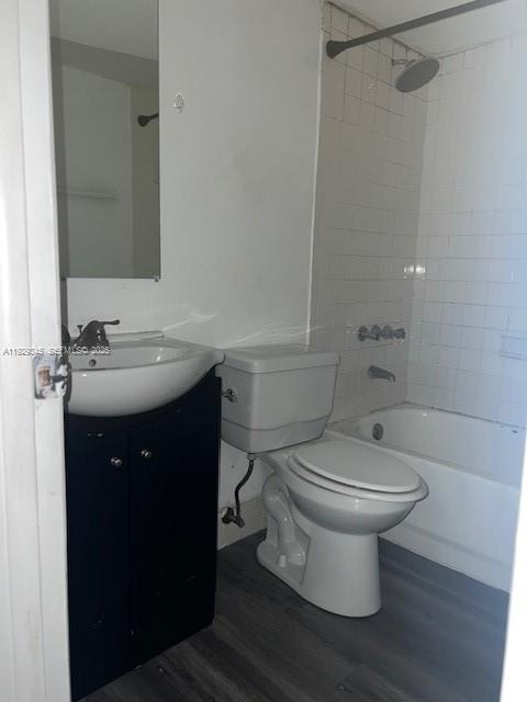 Building Photo - 10000 NW 80th Ct