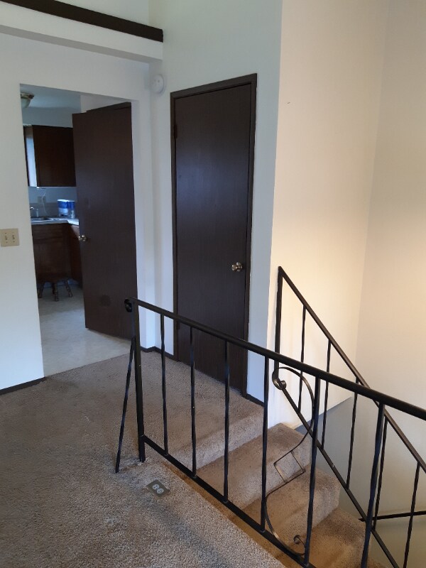 Building Photo - 14876 SE Taylor Ct
