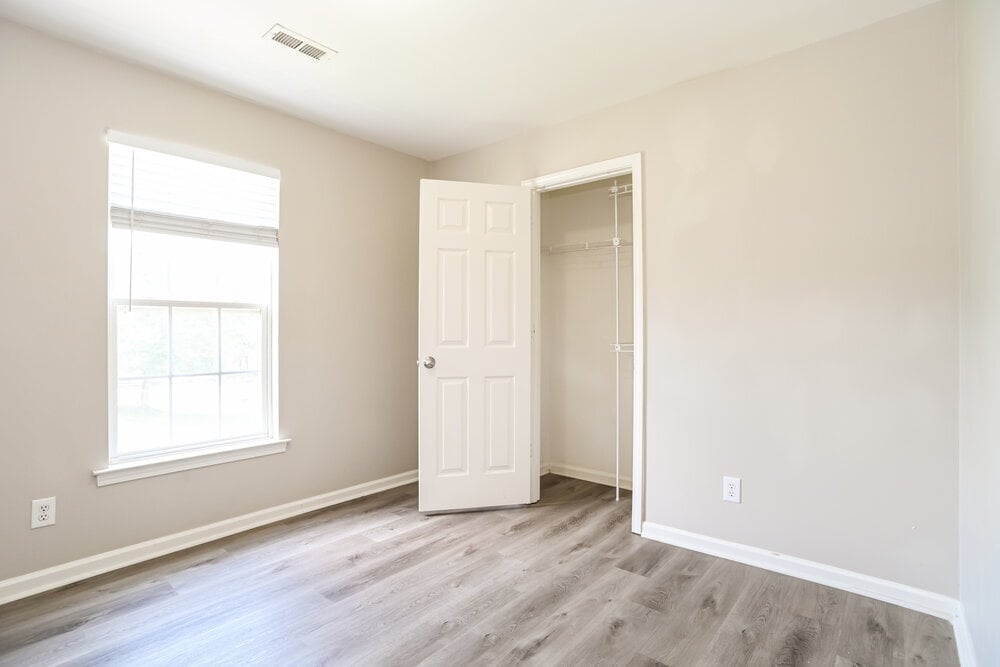 Building Photo - 1322 Rumstone Ln