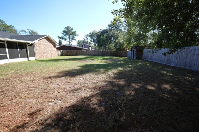 Building Photo - 4116 Lantern Ln